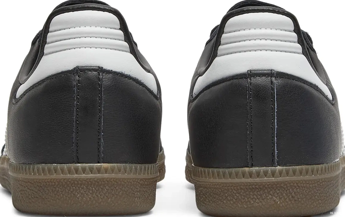 Gum' adidas OG 'Black Samba 0530